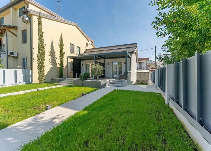 Tasso 25 Bilo リド・デッリ・エステンシ