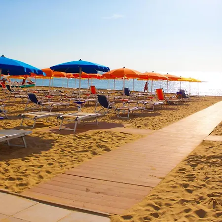 Tasso 25 Bilo Llido Degli Estensi